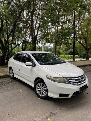 HONDA CITY 1.5 LX 16V FLEX 4P AUTOMÁTICO HONDA CITY 1.5 LX 16V FLEX 4P AUTOMÁTICO